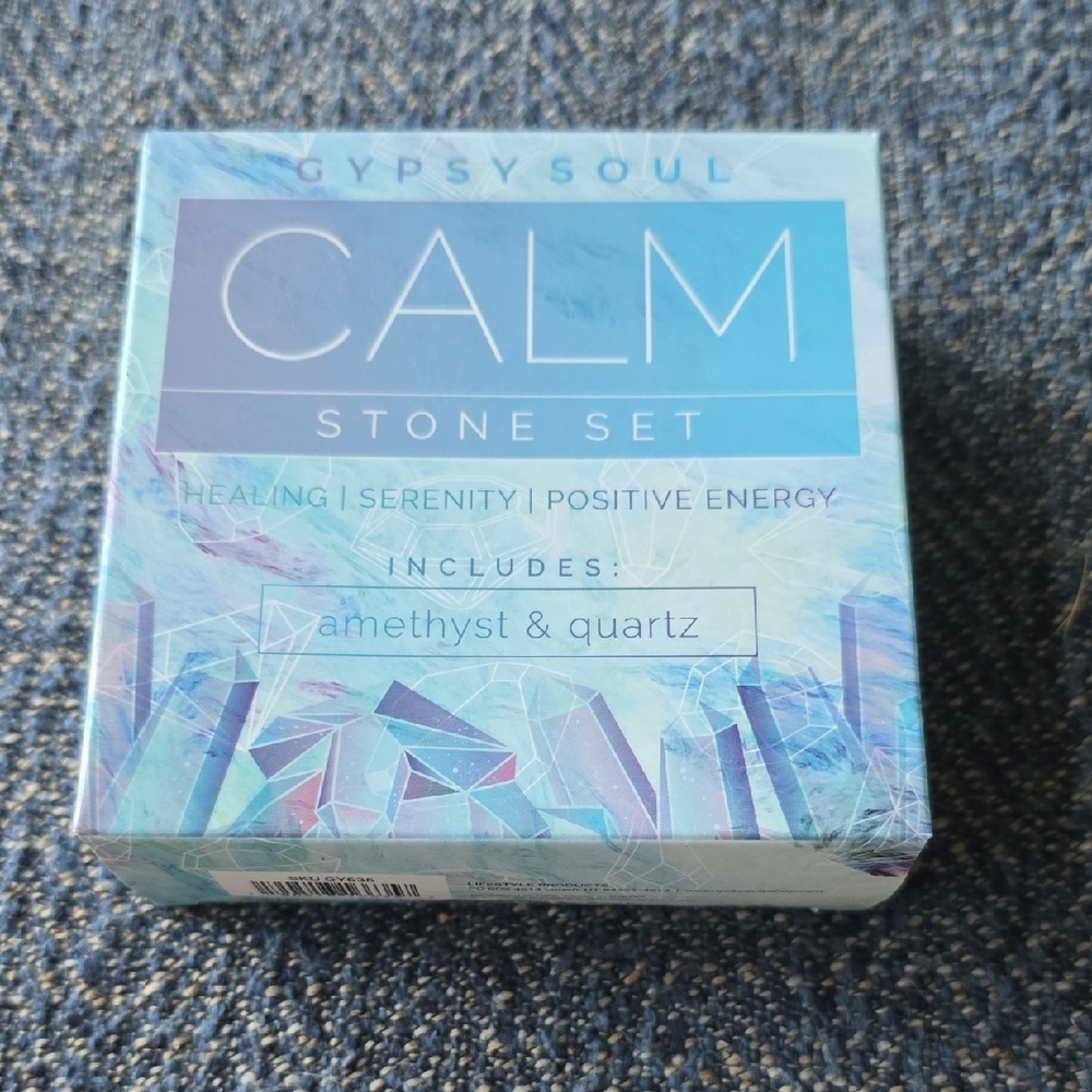 Calm Stone Set - Amethyst & Quartz - Picture 3 of 9